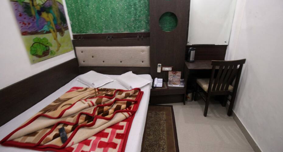 Hotel Shiv Palace, New Delhi 5